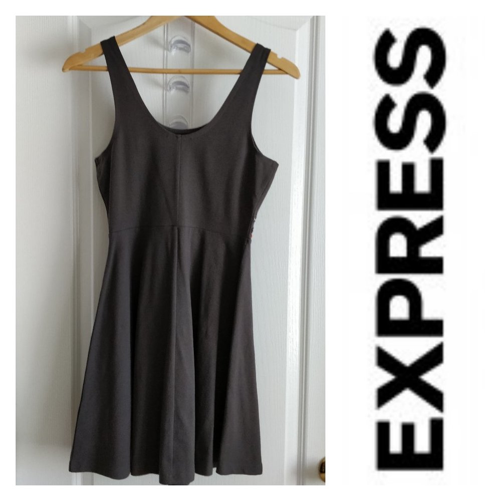 EXPRESS Sequin Embellished Dress Sz XS (NWOT) - Picture 2 of 4